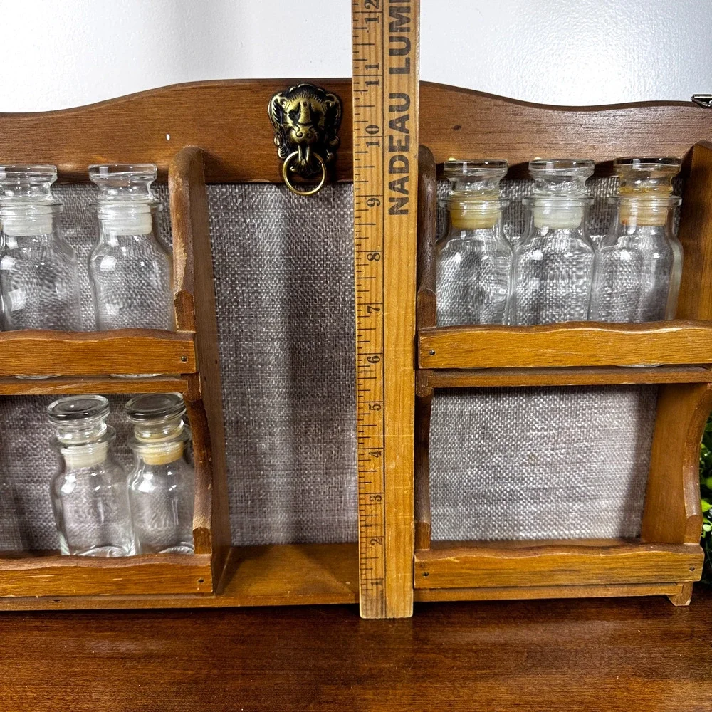 Vintage Wood Spice Rack Set 8 Bottles Brass Lion Decor Wall or Shelf